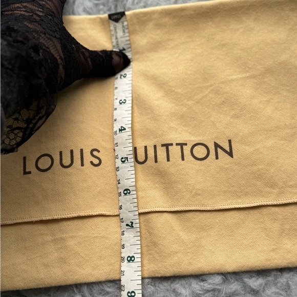 Louis Vuitton Dust Bag - Picture 5 of 5